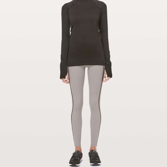 Lululemon Speed Up Tight * Metallic 28" - Picture 5 of 8